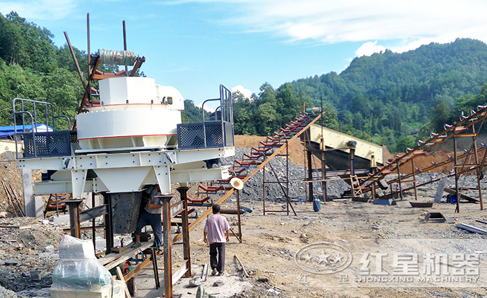 時(shí)產(chǎn)50-60噸建筑垃圾沖擊式破碎機(jī)哪里便宜？河南廠家有推薦嗎？